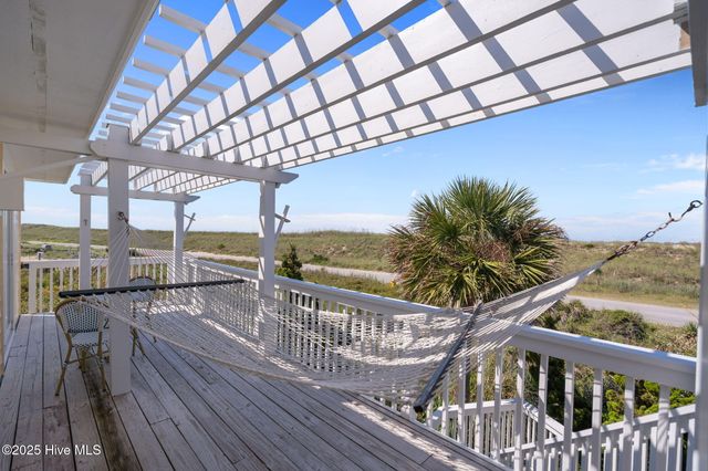 231 S Bald Head Wynd, Bald Head Island, NC 28461