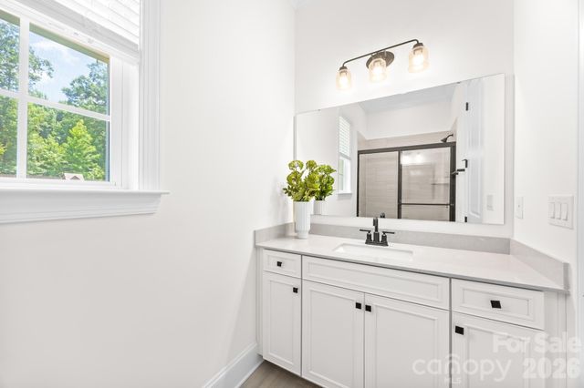 809 Brown Creek Drive, Matthews, NC 28104