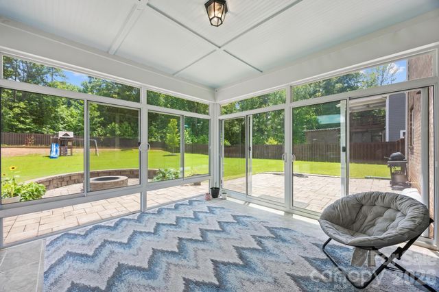 809 Brown Creek Drive, Matthews, NC 28104
