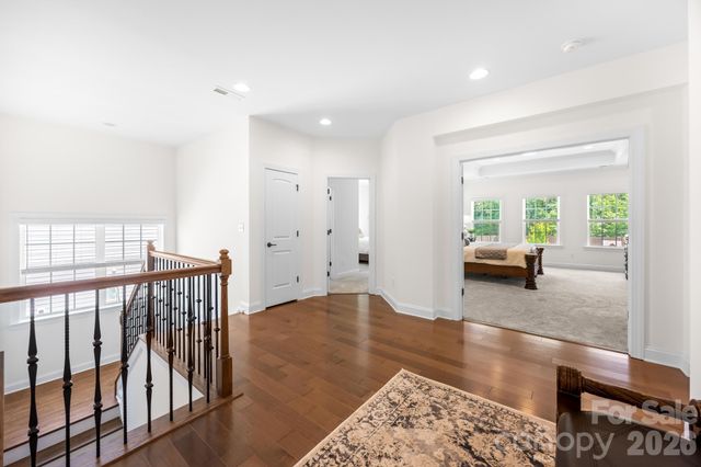809 Brown Creek Drive, Matthews, NC 28104