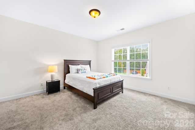 809 Brown Creek Drive, Matthews, NC 28104