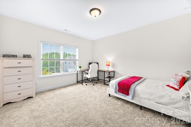 809 Brown Creek Drive, Matthews, NC 28104