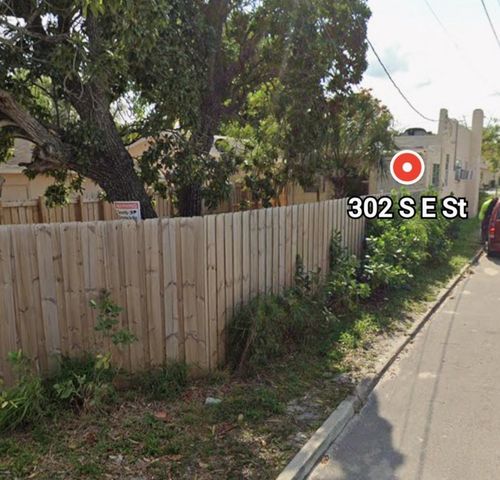 302 S E Street, Lake Worth Beach, FL 33460