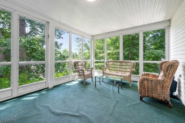 33 Runnymede Rd, Chatham Twp., NJ 07928