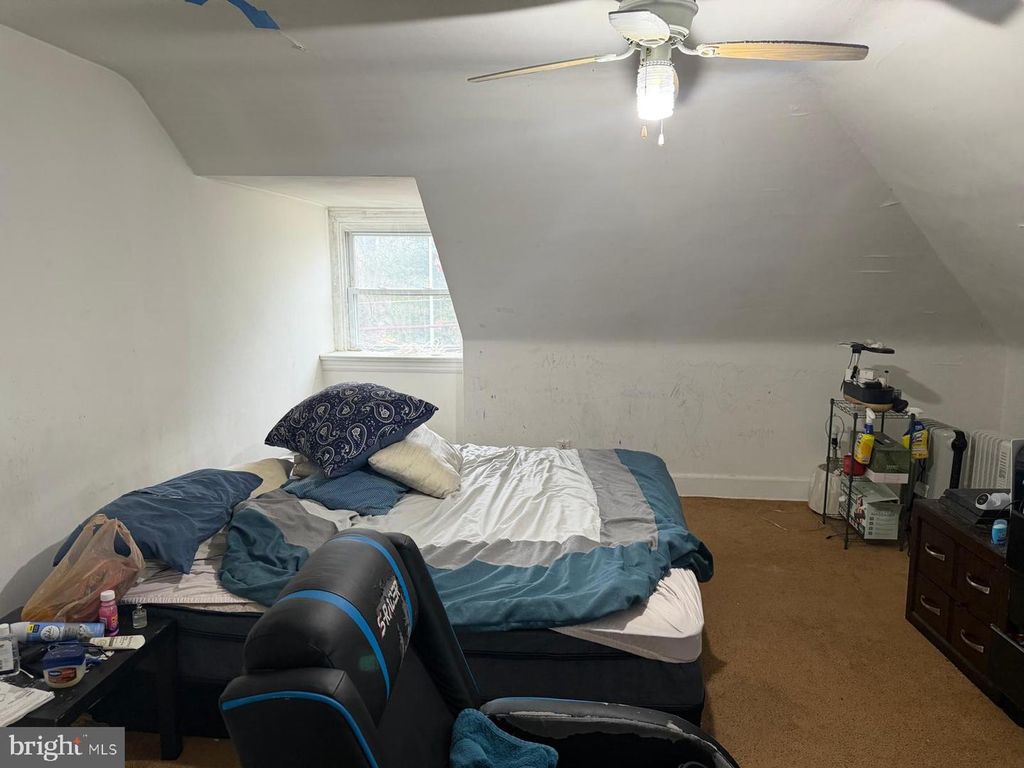 Image 7 of property listing at 3727 6TH ST, Brookhaven, PA 19015