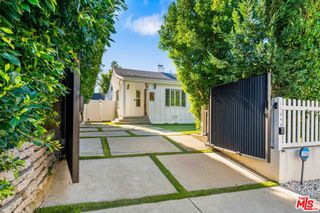 11642 Acama Street, Studio City, CA 91604