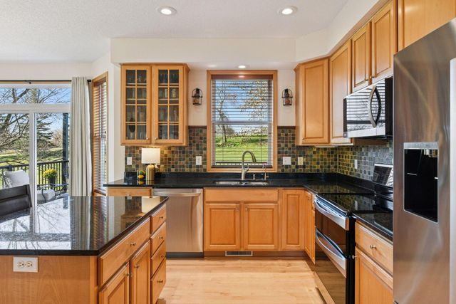 583 Summerfield Drive, Chanhassen, MN 55317