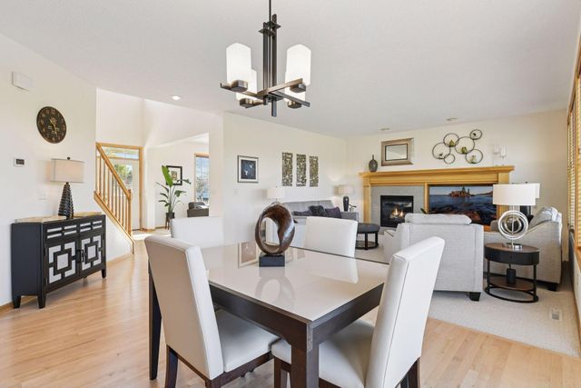 583 Summerfield Drive, Chanhassen, MN 55317