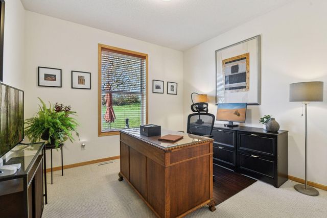 583 Summerfield Drive, Chanhassen, MN 55317