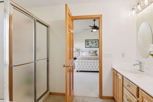 583 Summerfield Drive, Chanhassen, MN 55317