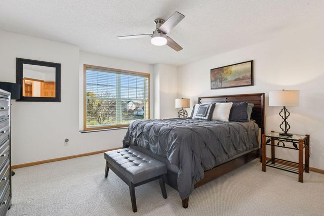 583 Summerfield Drive, Chanhassen, MN 55317