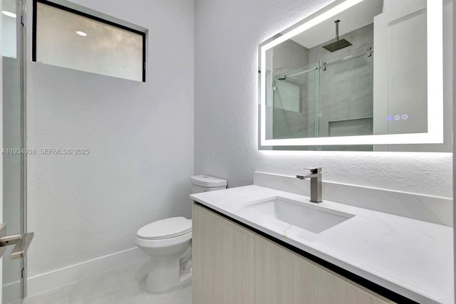 3366 72Th AVE NE, Naples, FL 34120