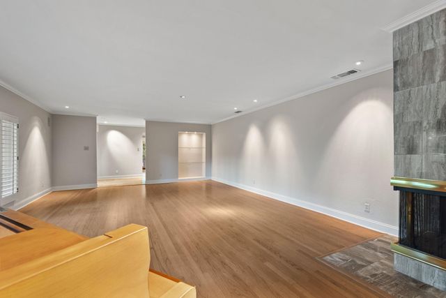 400 Crocker Rd, Sacramento, CA 95864