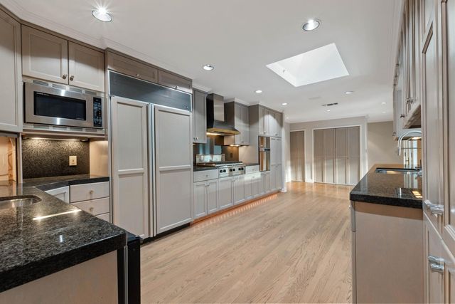 400 Crocker Rd, Sacramento, CA 95864