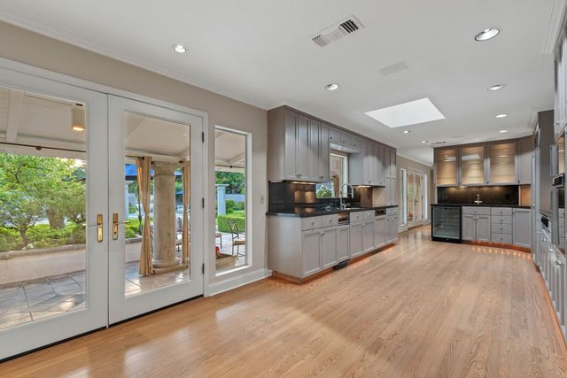 400 Crocker Rd, Sacramento, CA 95864