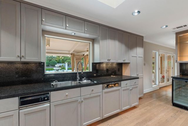400 Crocker Rd, Sacramento, CA 95864