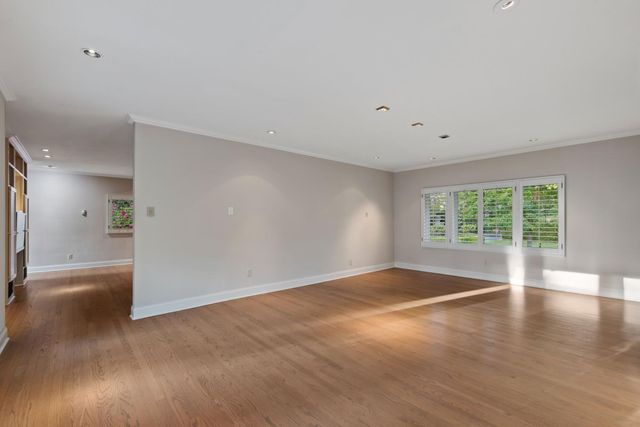 400 Crocker Rd, Sacramento, CA 95864
