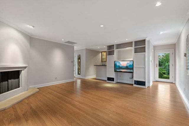 400 Crocker Rd, Sacramento, CA 95864