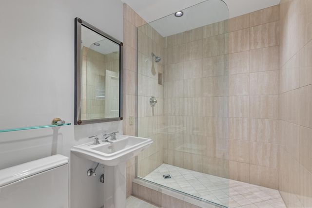400 Crocker Rd, Sacramento, CA 95864
