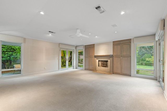 400 Crocker Rd, Sacramento, CA 95864
