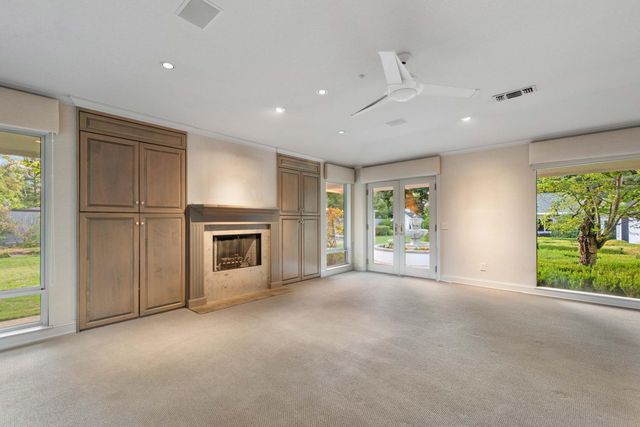 400 Crocker Rd, Sacramento, CA 95864