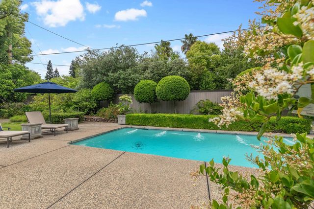 400 Crocker Rd, Sacramento, CA 95864