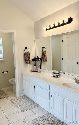 10221 E 114th Place S, Bixby, OK 74008