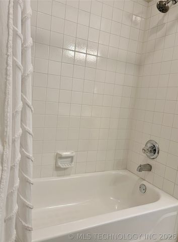 10221 E 114th Place S, Bixby, OK 74008