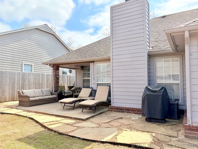 10221 E 114th Place S, Bixby, OK 74008