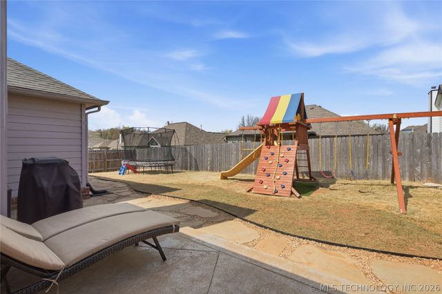 10221 E 114th Place S, Bixby, OK 74008