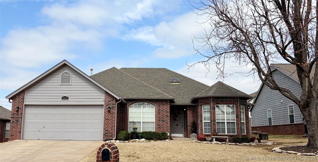 10221 E 114th Place S, Bixby, OK 74008