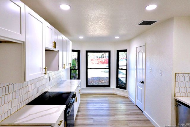 7739 Dashwood, San Antonio, TX 78240