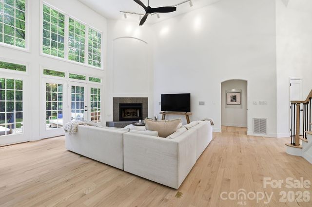 5424 Amanda Lane, Belmont, NC 28012