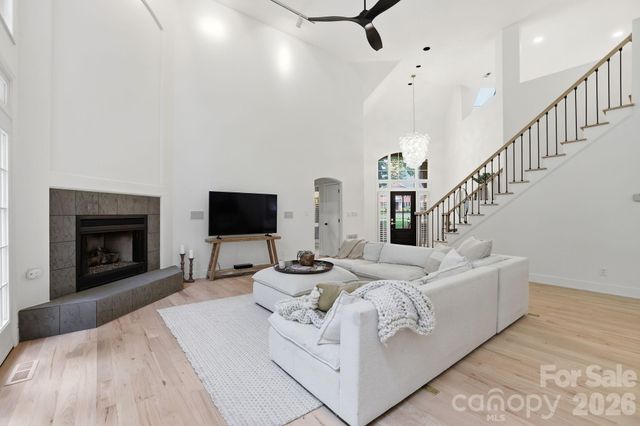 5424 Amanda Lane, Belmont, NC 28012