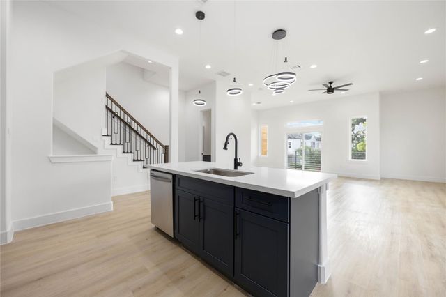 2115 Dan Street, Houston, TX 77020