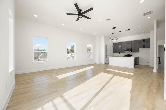 2115 Dan Street, Houston, TX 77020