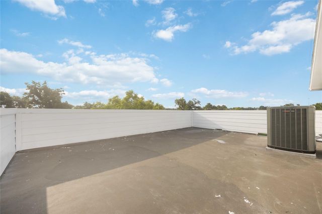 2115 Dan Street, Houston, TX 77020