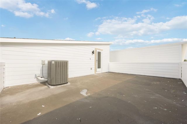 2115 Dan Street, Houston, TX 77020