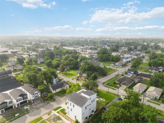 2115 Dan Street, Houston, TX 77020