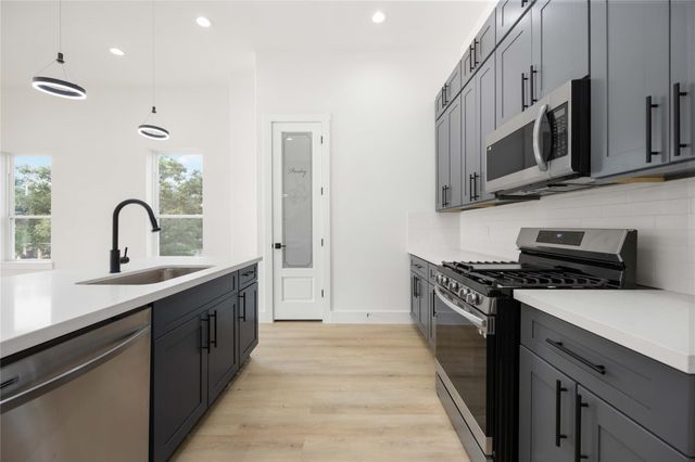 2115 Dan Street, Houston, TX 77020