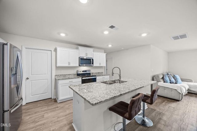 2527 Lily Drive, Haw River, NC 27258