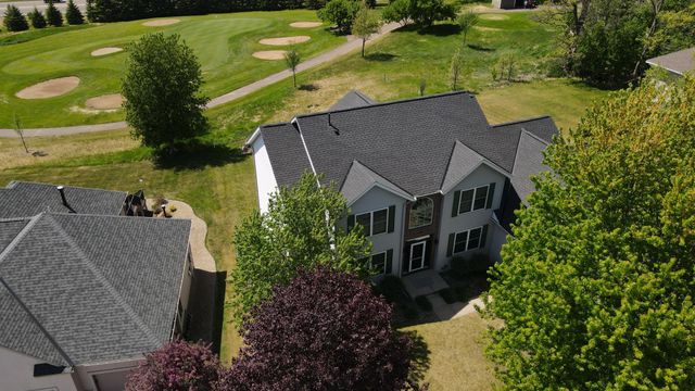 2888 Eagle Valley Drive, Woodbury, MN 55129