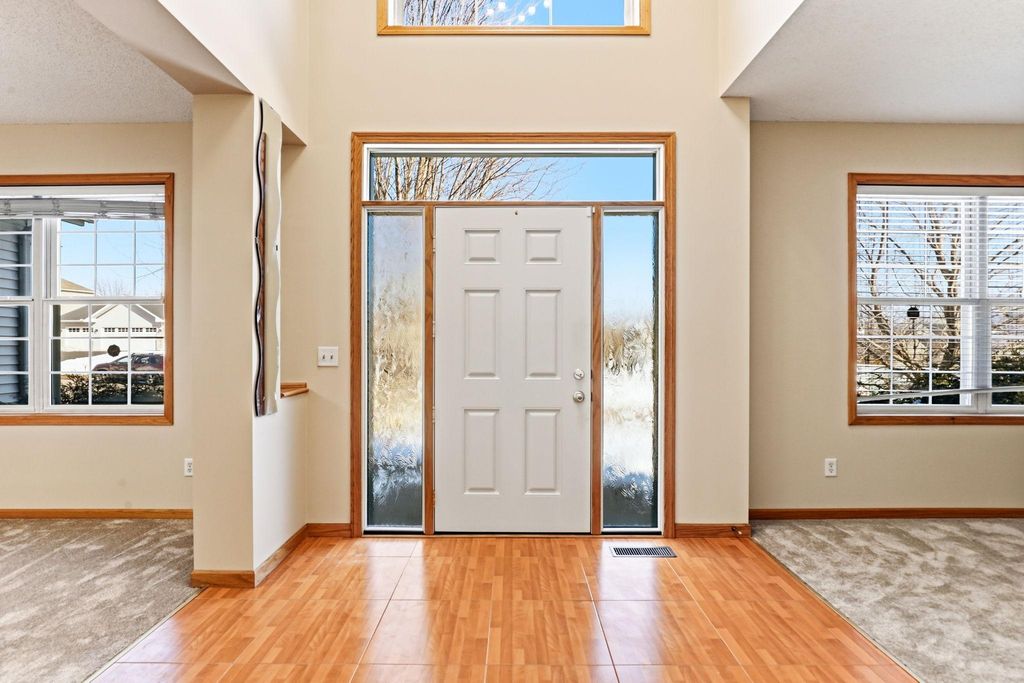 2888 Eagle Valley Drive, Woodbury, MN 55129 — photo 3