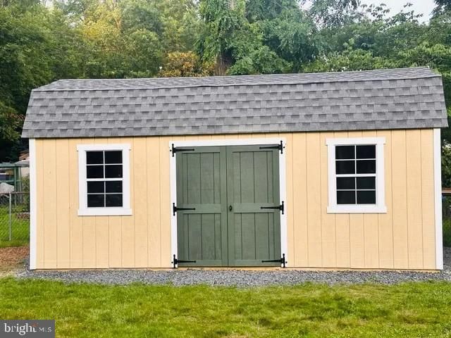 1919 CREEK RD, Hainesport, NJ 08036