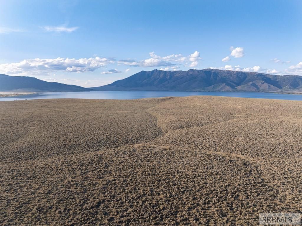 Image 19 of property listing at 3740 Fisher Pointe Drive, Island Park, ID 83429