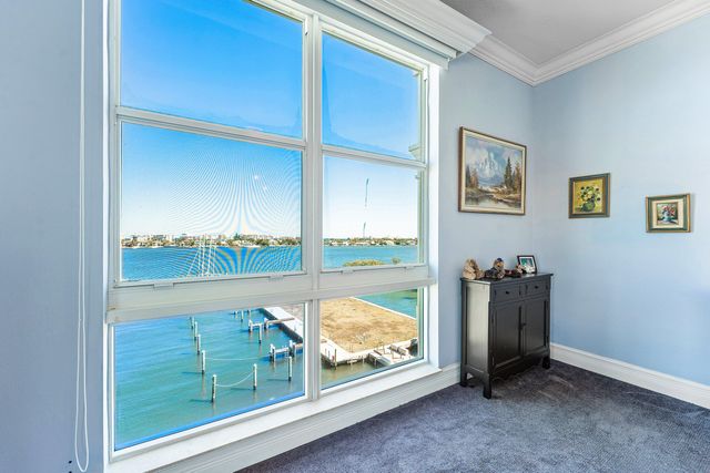 806 E Windward Way 622, Lantana, FL 33462