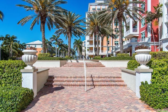 806 E Windward Way 622, Lantana, FL 33462