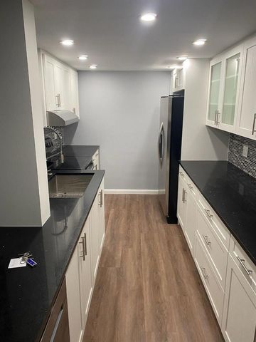 6921 Environ Boulevard 7n, Lauderhill, FL 33319