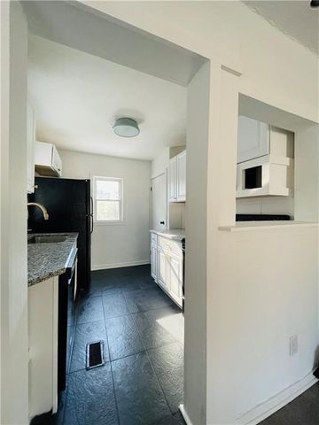 5934 Park Avenue, Kansas City, MO 64130