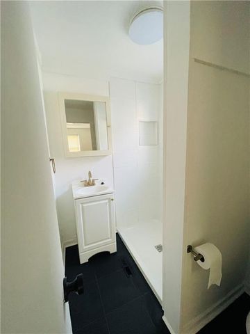 5934 Park Avenue, Kansas City, MO 64130